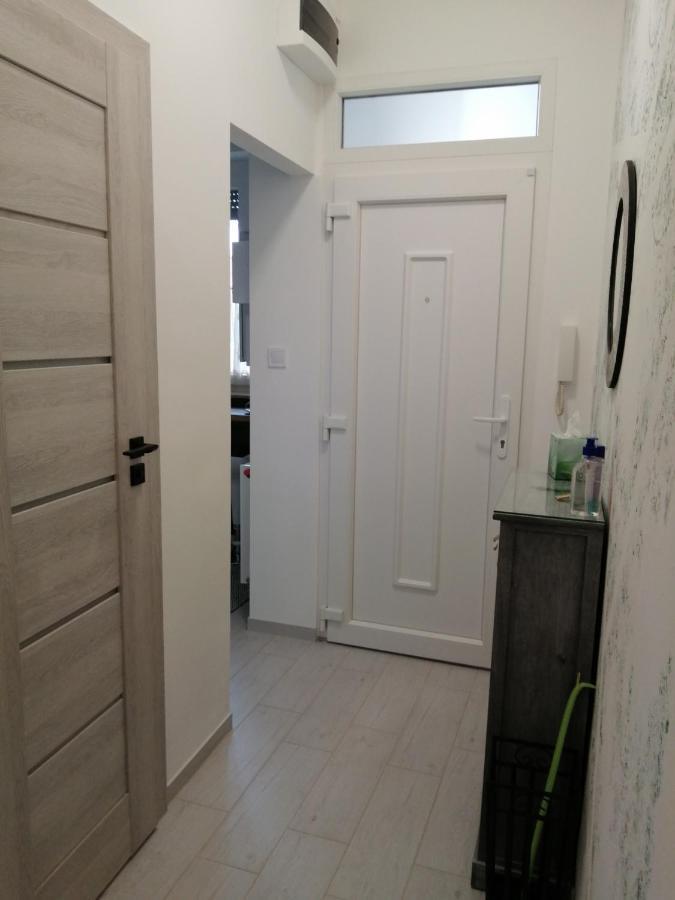 Hanna Apartman Seghedin Exterior foto